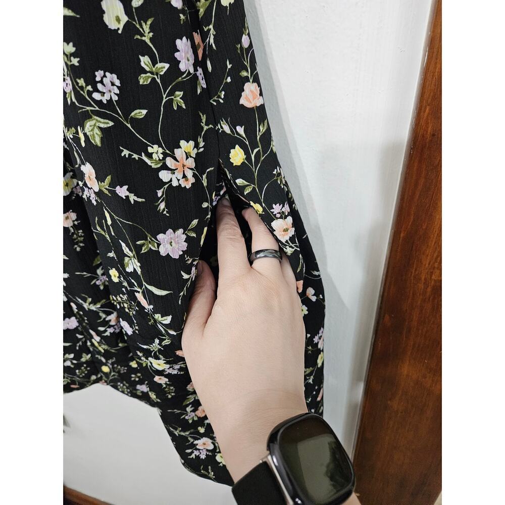 Mustard Seed Floral Short Sleeve V-Neck Key Hole Dress Romper Size M Pockets - Picture 8 of 10